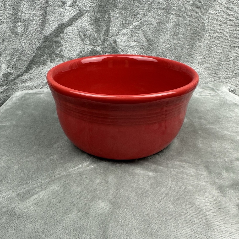 Fiesta Fiestaware Homer Laughlin Gusto Bowl 28 oz Scarlet
